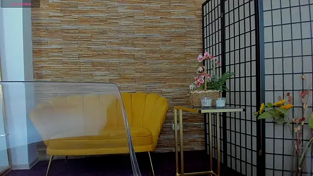 AishaRouhi online show from September 12, 4:13 am