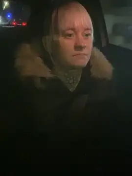 poussichienne online show from November 24, 7:05 pm