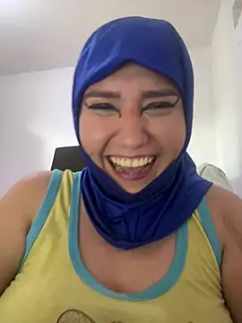 hannahayat online show from June 4, 2:54 pm