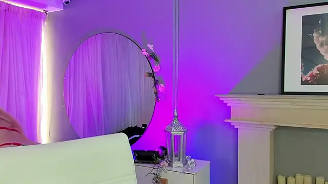 tiffany becker online show from February 6, 1:25 pm