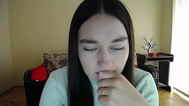 Pretty shy online show from October 18, 8:28 am