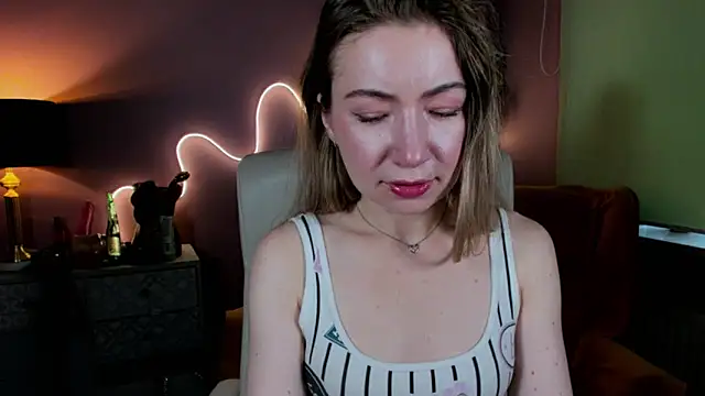 Mia Tasty online show from October 12, 1:24 pm