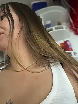 Emiily lee online show from January 19, 10:00 am