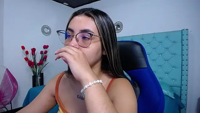 kathe-mills235 online show from March 25, 12:19 pm