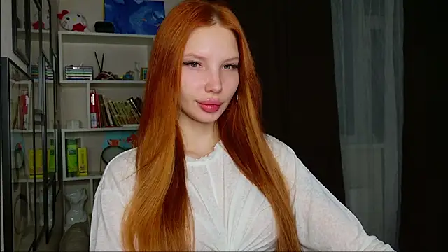 JudyWalkerr online show from October 19, 2:19 pm