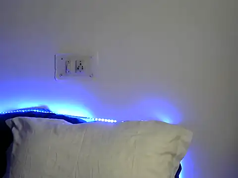 Venesaaa online show from April 23, 7:49 pm