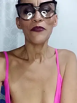 BarbaraMature online show from October 17, 6:44 pm