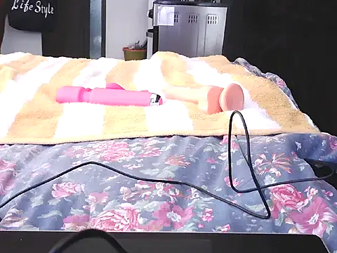 flowergall online show from April 3, 6:11 am