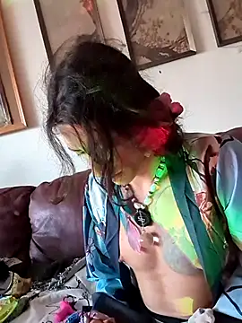 gurlnips online show from September 23, 3:10 pm