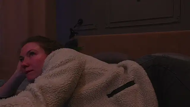 Liv Fay online show from September 26, 3:31 pm