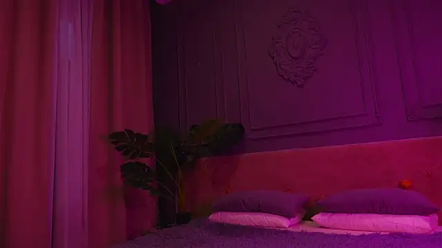 Liv Fay online show from November 4, 2:22 pm