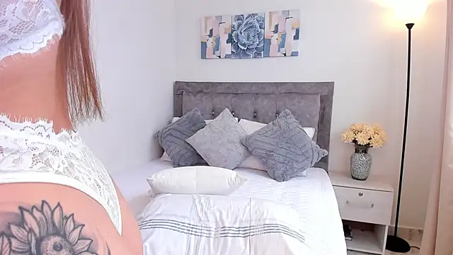 DarlinJones online show from September 29, 6:46 pm