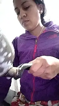 Tiphanydirty3 online show from September 20, 1:49 am