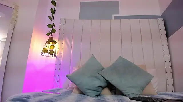 hannah gray online show from February 20, 11:12 am