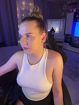 Lexi noah online show from December 4, 9:37 pm