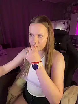 Lexi noah online show from June 12, 8:28 pm