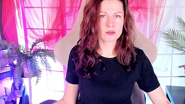 April o Nill online show from November 21, 6:10 pm