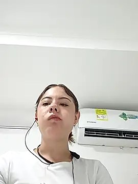 DanniAbbey online show from April 11, 2:43 pm