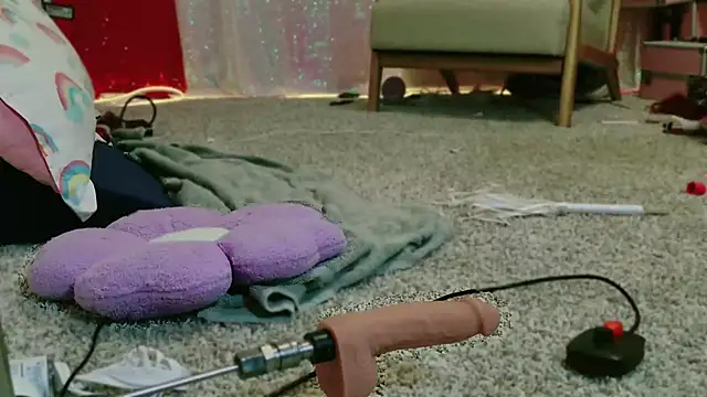 MissyRoulette online show from September 18, 10:25 am