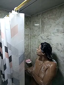 sexy-latin10 online show from April 16, 11:10 am