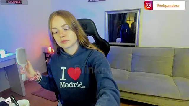 Piinkpandora online show from November 15, 11:06 pm