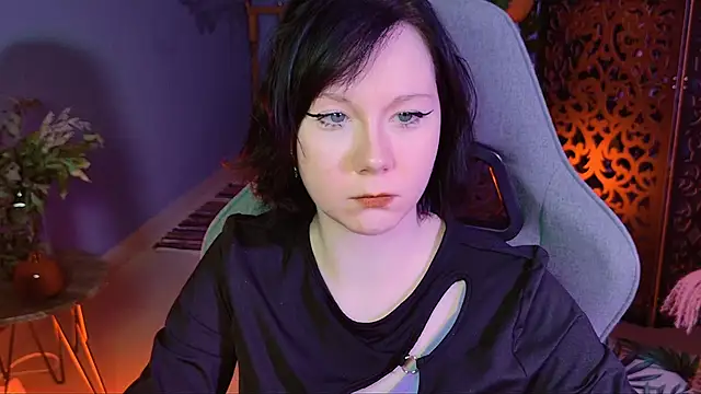 NancyMartinez online show from September 26, 7:06 am