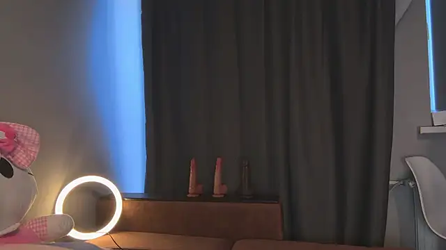 hanna cry baby online show from September 19, 1:54 pm