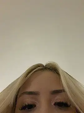 Sofy Softtt online show from June 10, 2:22 am