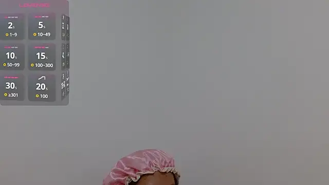 yulissa18 online show from September 15, 11:45 pm