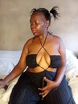 Hot-Assy online show from January 19, 11:28 am