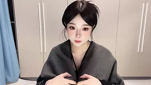 Q-ing online show from November 10, 2:01 pm