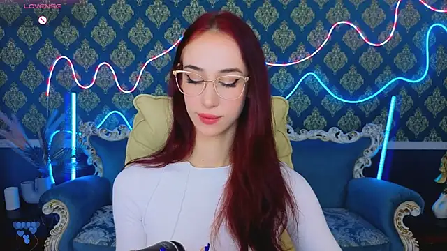 Evelyn Rush online show from November 16, 8:16 am