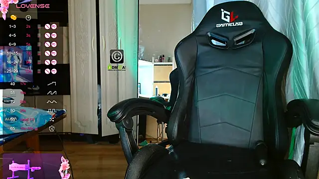 -ALENO4KA- online show from October 11, 2:20 pm