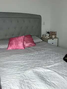 Nicole stonee online show from November 20, 9:27 pm