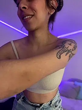 AmmyCollinsW online show from January 14, 10:48 pm