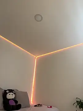 AmmyCollinsW online show from March 17, 9:08 pm