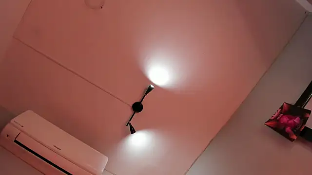 ALICEPOIXXXON online show from January 14, 7:24 am