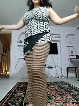 nazii010 online show from November 9, 6:15 pm