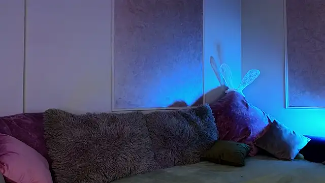 tomorrows day online show from October 22, 9:53 pm