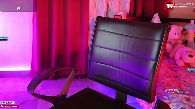 Hot chocolate   online show from September 9, 5:24 pm