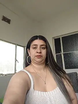 Melinda bob online show from April 14, 11:43 am