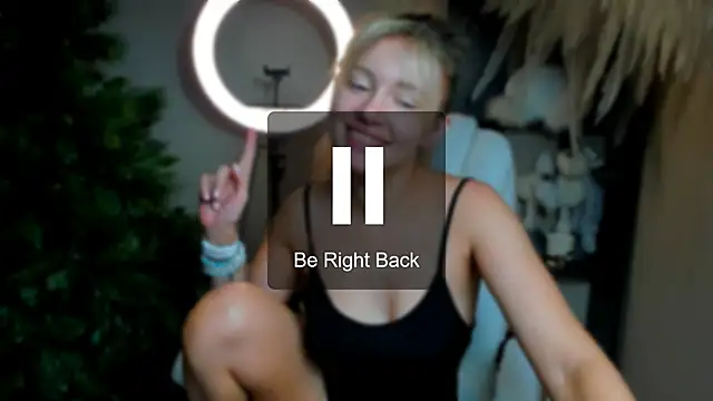 foxy blond online show from December 2, 12:34 am