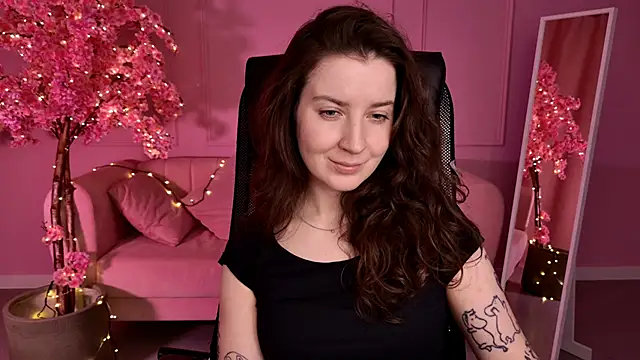 JackieByrd online show from September 25, 1:21 pm