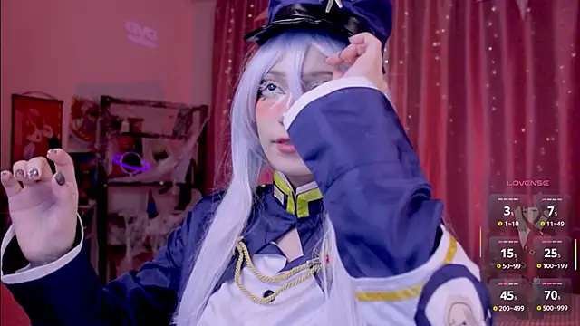 Carolina Leep online show from October 15, 1:14 pm