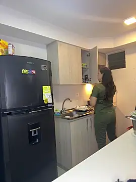 natalie cowens online show from March 25, 1:33 am