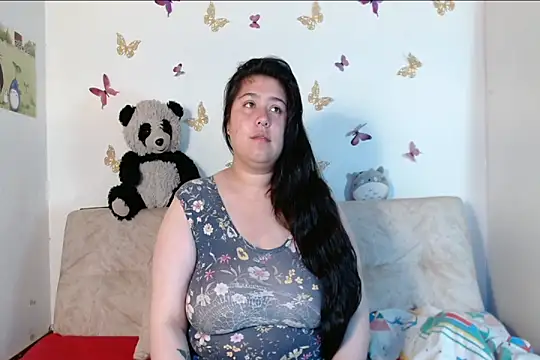 LennaTurnerr online show from February 10, 2:42 pm