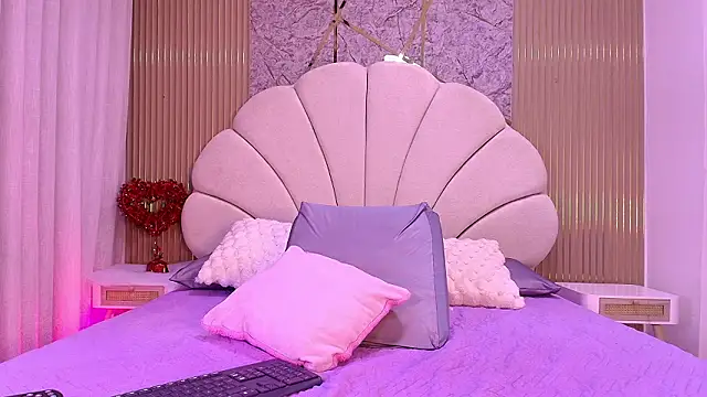 nata luna online show from March 5, 7:31 pm