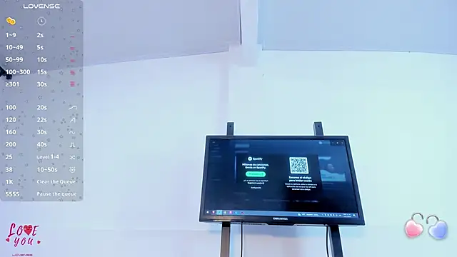 Vahiolet smith online show from November 14, 3:50 am