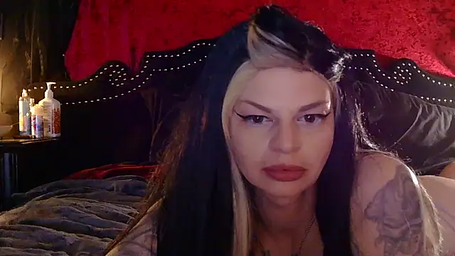 inkedangelgirl online show from November 8, 8:47 pm