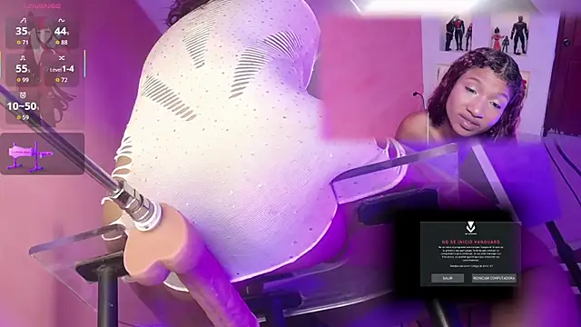 SofiRey  online show from June 6, 1:39 pm